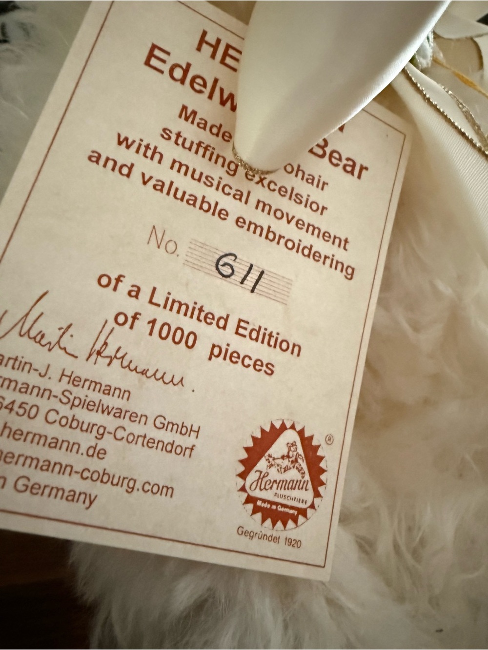 BEAUTIFUL!! Hermann White German Mohair Edelweiss Musical Bear! - Picture 8 of 9